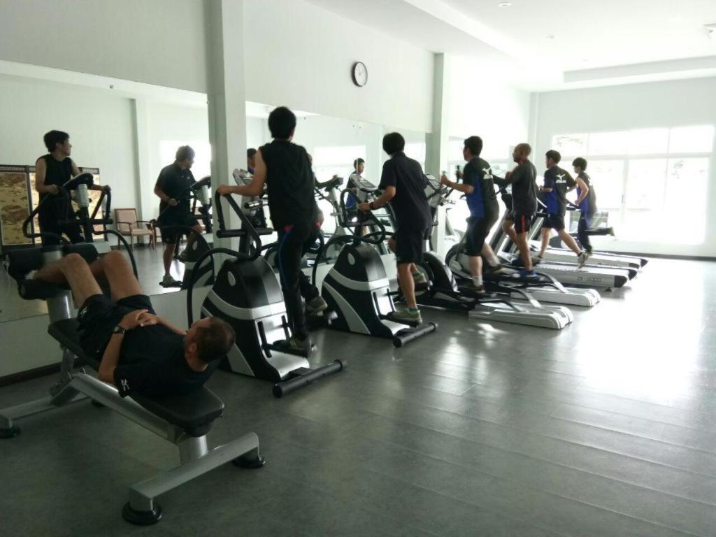 Myanmar Sport Hotel Янгон Экстерьер фото