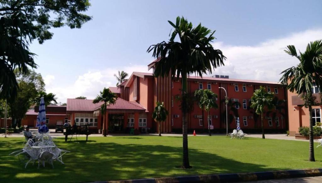 Myanmar Sport Hotel Янгон Экстерьер фото