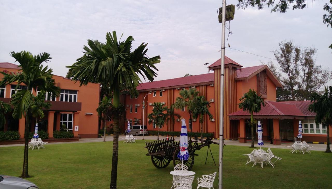 Myanmar Sport Hotel Янгон Экстерьер фото